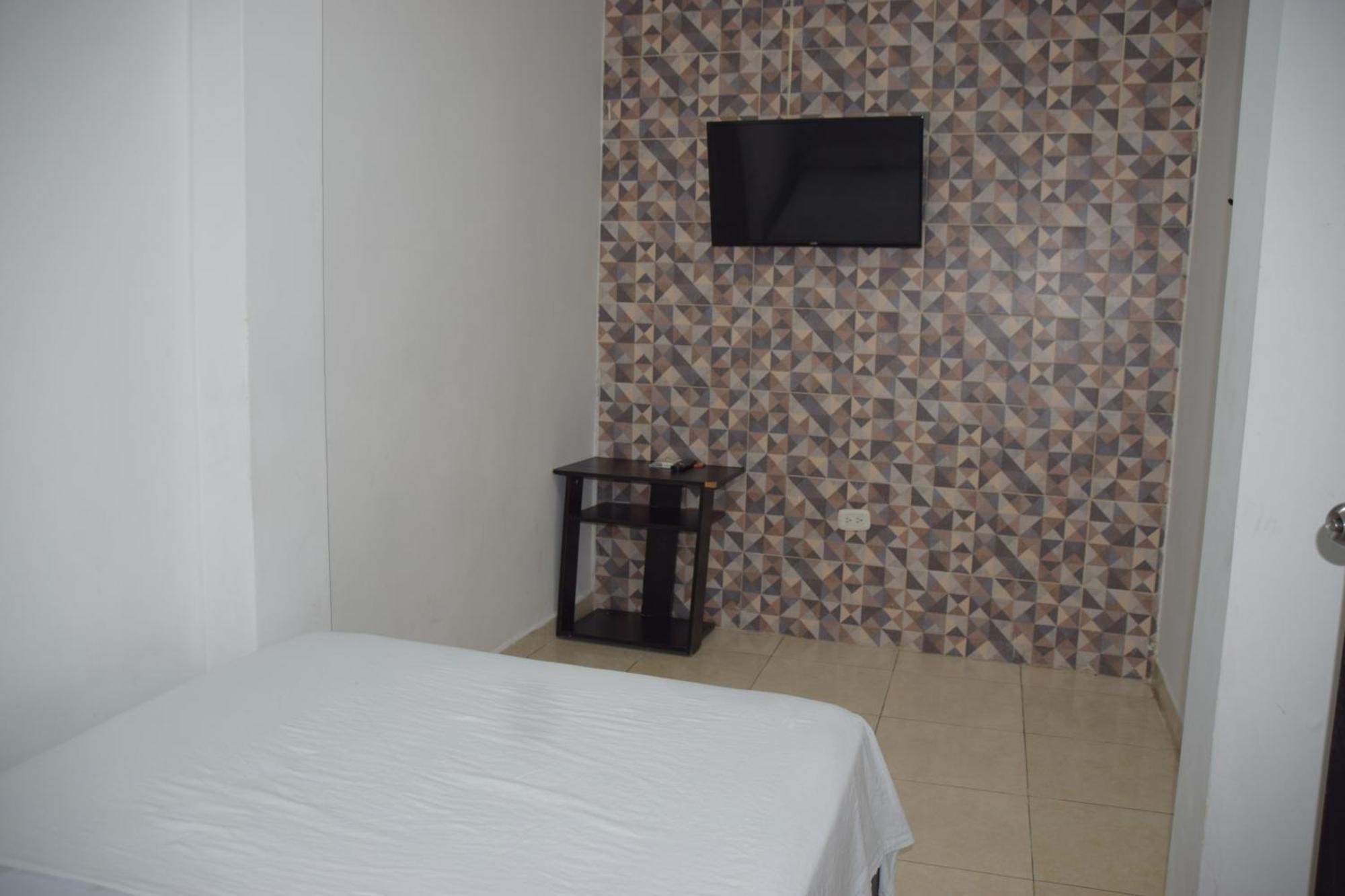 Hotel Barcelona Montería Extérieur photo