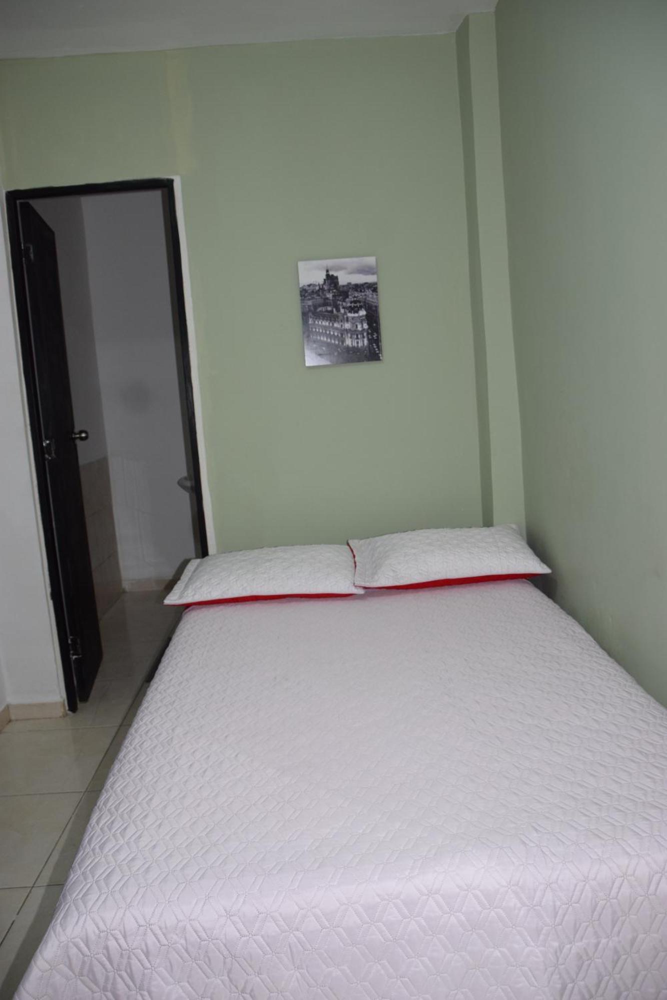 Hotel Barcelona Montería Extérieur photo