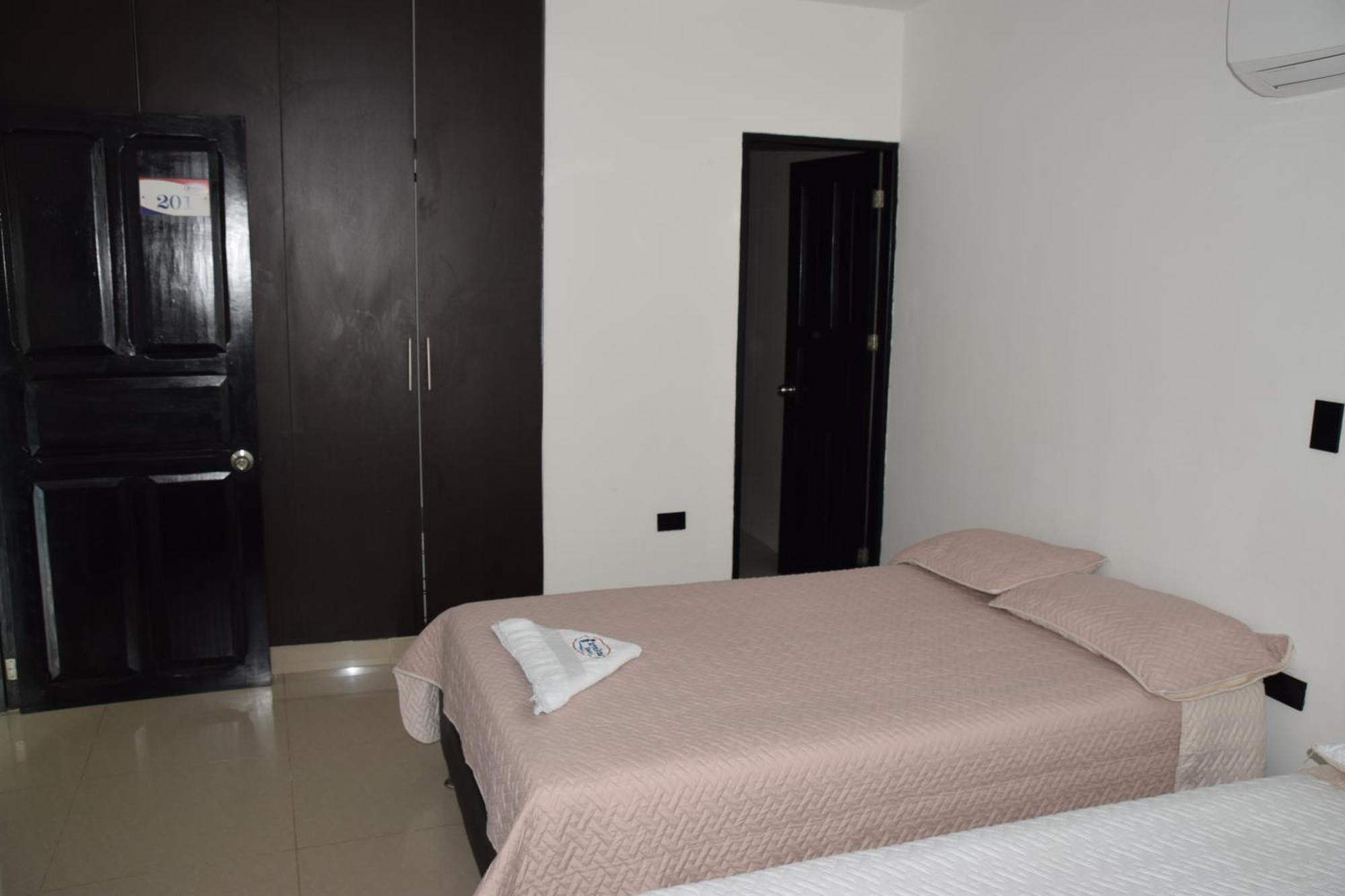 Hotel Barcelona Montería Extérieur photo